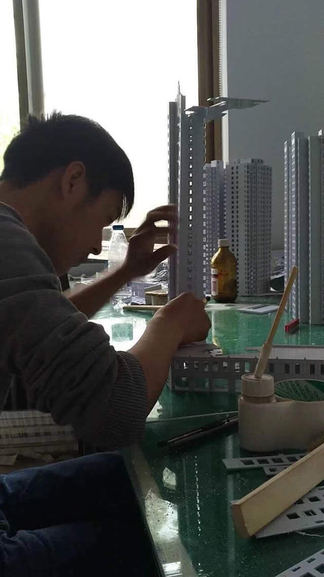 多軌道智能交通沙盤(pán)